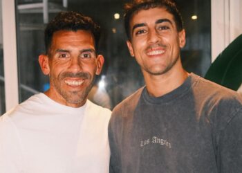 De Pico Truncado al mundo: Tadeo Tranche, el «genio» detrás de cámara en el viral de Carlos Tevez y Peakys Blinders