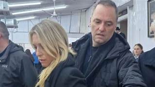 Levantan secreto fiscal y bancario de Adorni: investigan todos sus movimientos