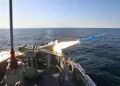 Irán. Misiles iraníes alcanzan fragata de EE. UU. por violar seguridad naval