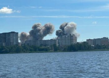 Ucrania ataca con misiles fábrica militar en la ciudad de Voronezh