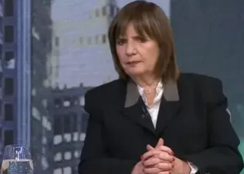 «Karina y los Menem ahora van por Patricia»