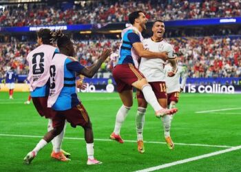 España anuló a Francia, le ganó 2-0 y jugará su segunda final en la historia